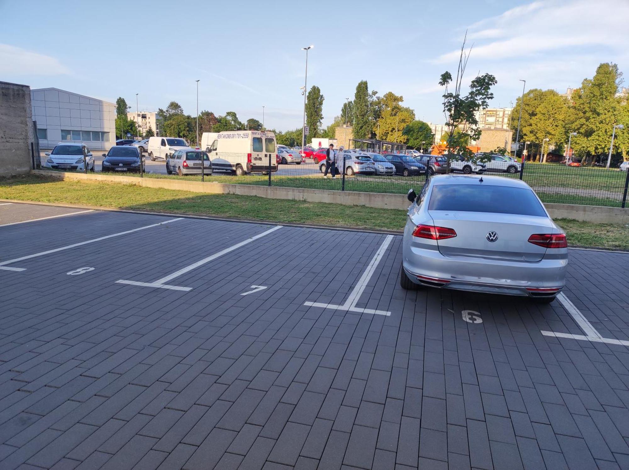 City East Apartment Zagreb With Private Parking Exteriör bild